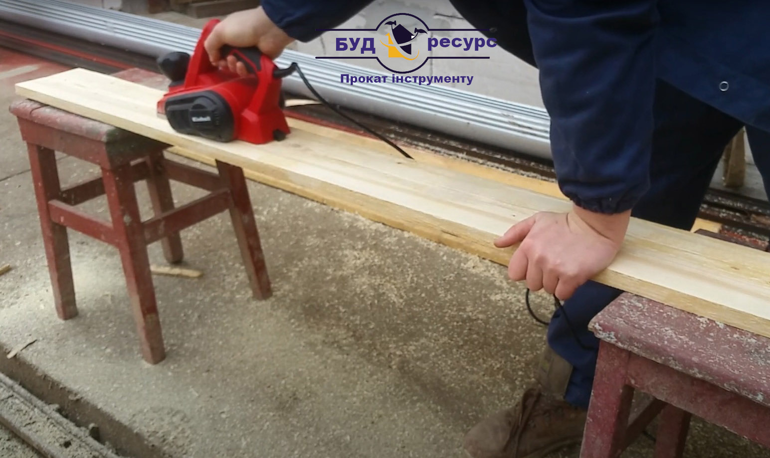 Электрорубанок Einhell BT PL750